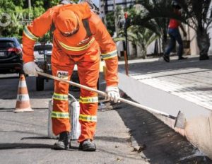 PINTURA DE GUIAS (MEIO-FIO)